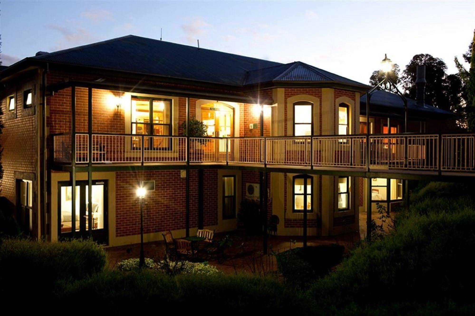 Clare Country Club Hotel Exterior photo